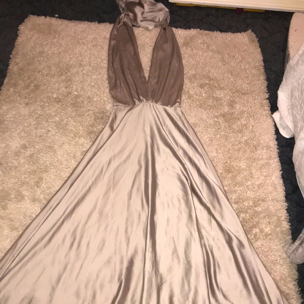 Women’s Long Beautiful Silver Flowy Dress